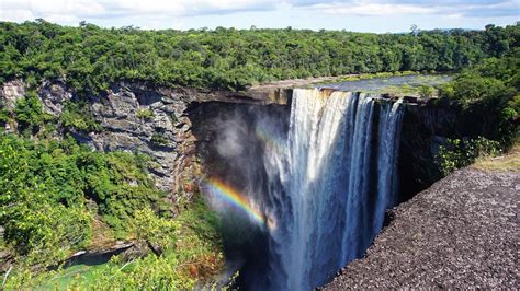 History and disputes between the United Kingdom, Guyana and Venezuela ...