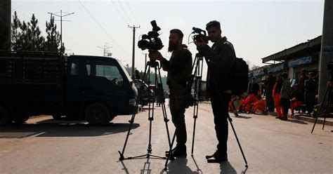 Afghanistan: Taliban Target Journalists, Women in Media | Human Rights ...