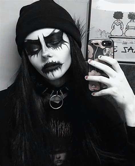 Corpse in 2022 | Goth eye makeup, Horror makeup, Edgy makeup