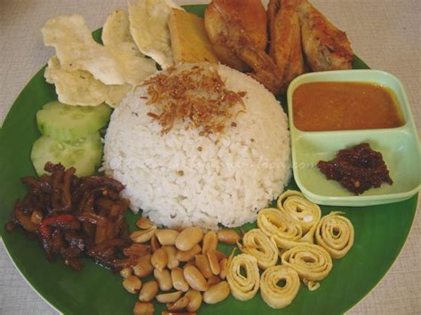 Tasty Indonesian Food - Nasi Uduk