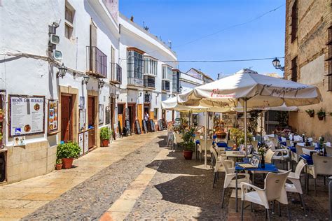 How COVID Has Affected Spain's Restaurants and Bars