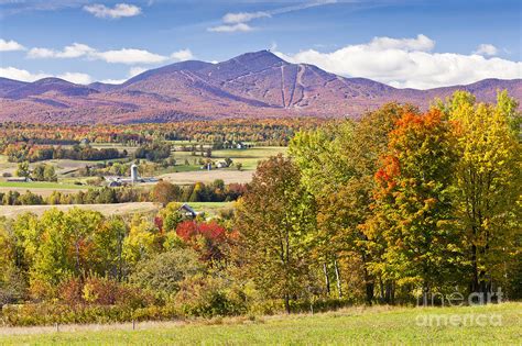 Jay Peak Autumn Landscape Photograph by Alan L Graham - Pixels