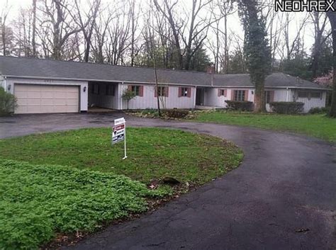 Ranch Home Includes Full In-Law Suite: Brecksville Home for Sale ...