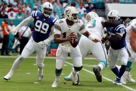 Miami Dolphins: 4 reasons why Teddy Bridgewater is a good fit - Page 4