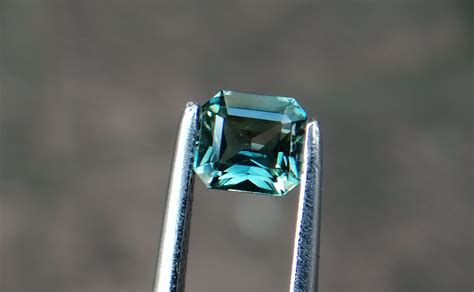 Natural Green Sapphire - Danu Group