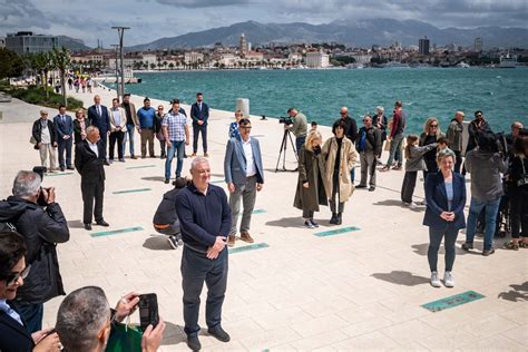 Bronze plaques unveiled on Split waterfront for medal-winning heroes | Croatia Week