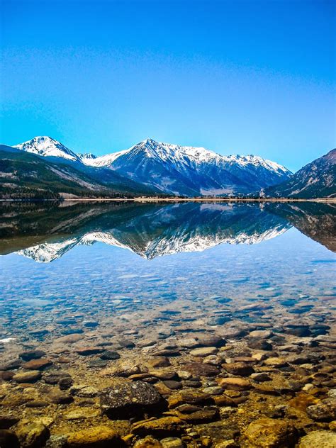 Sociolatte: Twin Lakes, Colorado by imgur user VainJangling