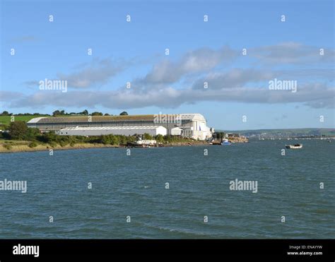 Babcock shipyard appledore north devon hi-res stock photography and images - Alamy