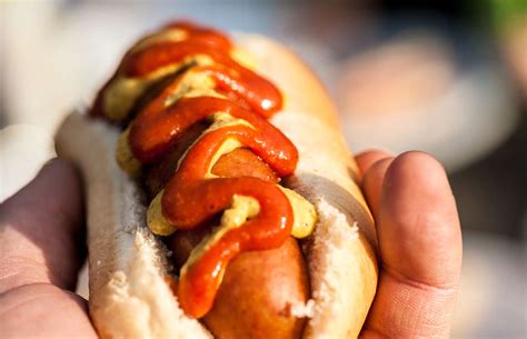 National Hot Dog Day Deals 2018: Everywhere to Get Free Hot Dogs Today - Thrillist