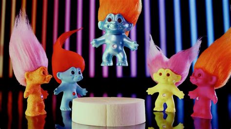 Good Luck Trolls Collection | MAC Cosmetics - YouTube