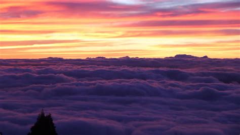 Epic Sunset Above the Clouds - Haleakala National Park Maui - YouTube