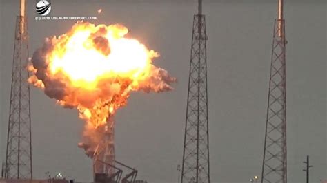 SpaceX Rocket Explosion Captured on Dramatic Video - ABC13 Houston