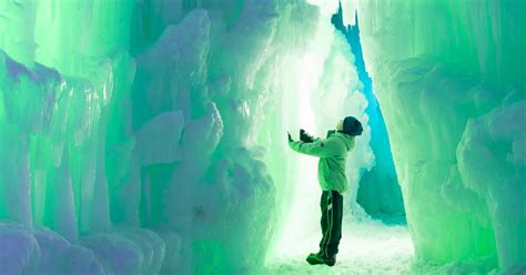 Ice Castles returns to Lake Geneva as new event called 'Winter Realms'