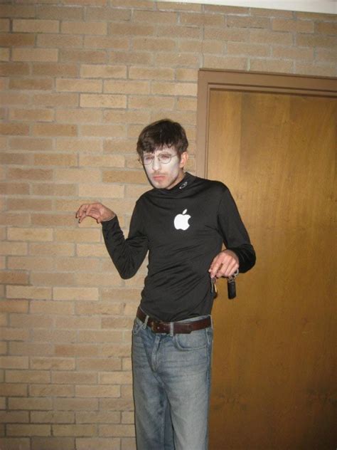 Funny or Tasteless? 15 Steve Jobs Halloween Costumes [SLIDESHOW] | Observer