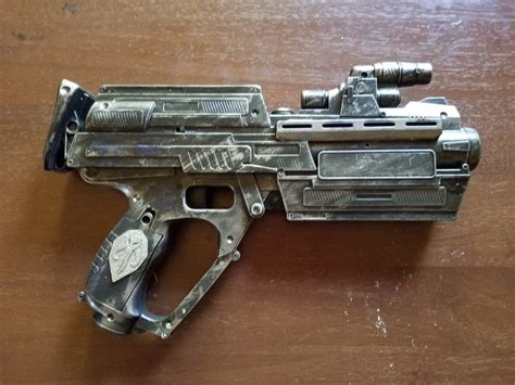 #Nerf, #nerf mod, #custom build, #hand painted, #cosplay, #Mando, #Mandalorian, #gun, #bounty ...