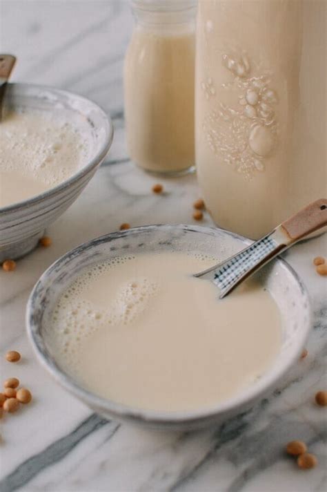 How to Make Soy Milk at Home - The Woks of Life