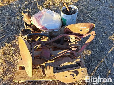 Farmall Tractor Parts BigIron Auctions