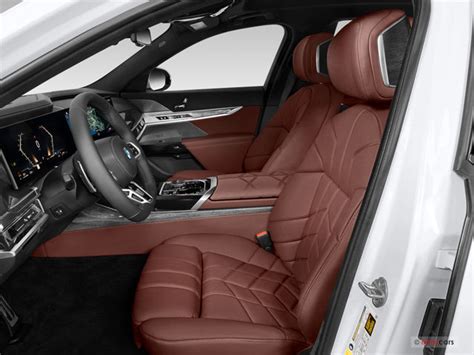 2023 BMW 7-Series: 23 Interior Photos | U.S. News