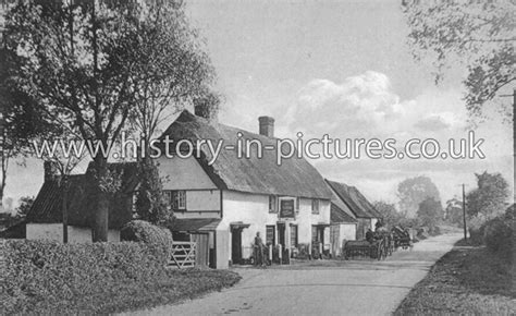 Street Scenes - Great Britain - England - Essex - Sturmer - The Lion ...