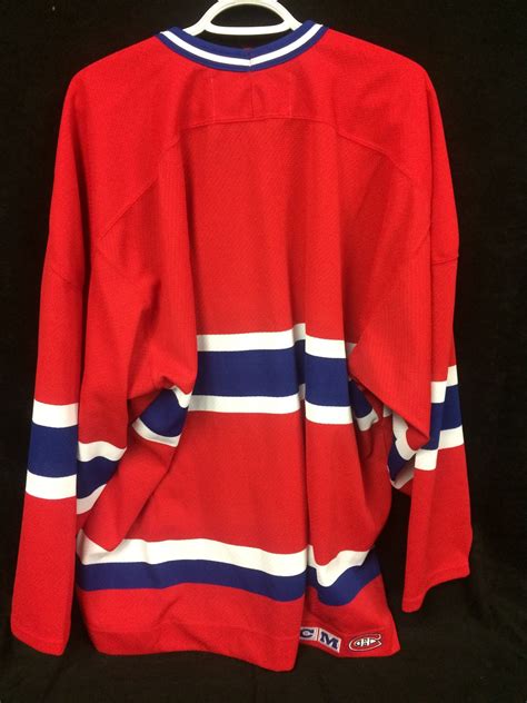 MONTREAL CANADIENS HOCKEY JERSEY (NEW W/ TAGS)