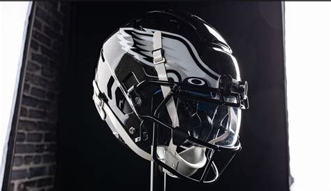 Philadelphia Eagles Black Helmet — UNISWAG