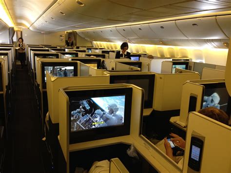 JAL SKY SUITE - My Favorite Business Class Flight? - UPDATE w/ viewable ...