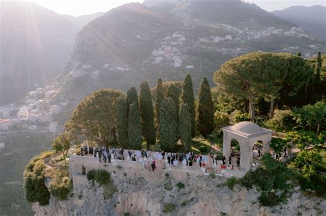 Spectacular & Fun Villa Cimbrone Wedding • Facibeni Fotografia