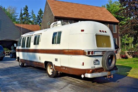 vintage classic 1976 Airstream ARGOSY camper for sale