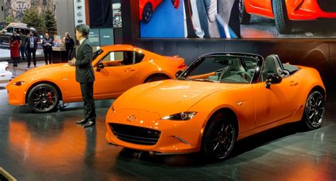 New Mazda MX-5 30th Anniversary Edition Flaunts Exclusive Orange Paint, Alcantara Cabin | Carscoops