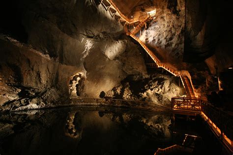 Wieliczka Salt Mine - group tour - POLAND ACTIVE Local Tours - around ...