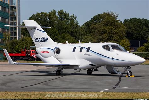 Honda HA-420 HondaJet - Untitled | Aviation Photo #5611861 | Airliners.net