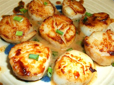 PAN-SEARED SEA SCALLOPS in Herb Butter Wine Sauce Recipe | Just A Pinch ...