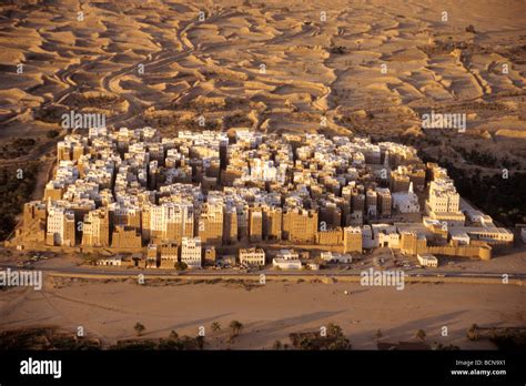 yemen shibam Stock Photo: 25055017 - Alamy