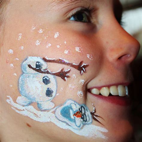 Frozen facepaint Olaf - YC Art Girl Face Painting, Face Painting ...