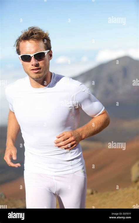 Compression clothing hi-res stock photography and images - Alamy