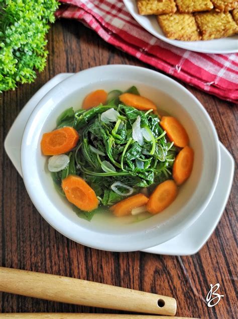 Resep Sayur Bayam Bening Segar dan Praktis | RasaBunda