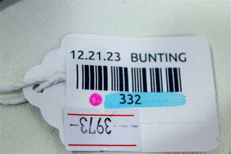 Medical Alert Bracelet "Diabetic" - Bunting Online Auctions