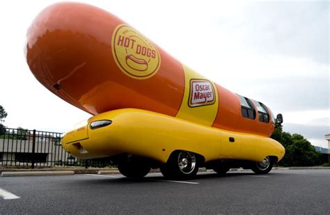 Get paid to travel the country in the ‘Wienermobile’ | WKBN.com