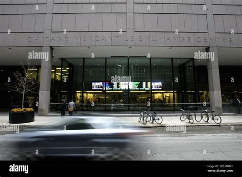 Chicago mercantile exchange building hi-res stock photography and ...