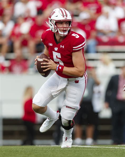 Wisconsin QB Graham Mertz brings up potentially redshirting 2019 season