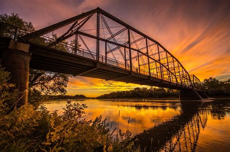 Old bridge across the Missouri River in Fort Benton, Montana. Photo by Eric Visocan. | Missouri ...