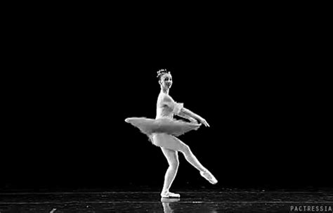 Ballerina GIF - Ballet Dance Graceful - Discover & Share GIFs