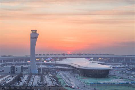 Zhengzhou Xinzheng International Airport Terminal 2 / CNADRI | ArchDaily