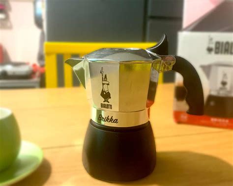 Bialetti Brikka Moka Pot: Instructions, Manual, tips and FAQ | Elijah Coffee