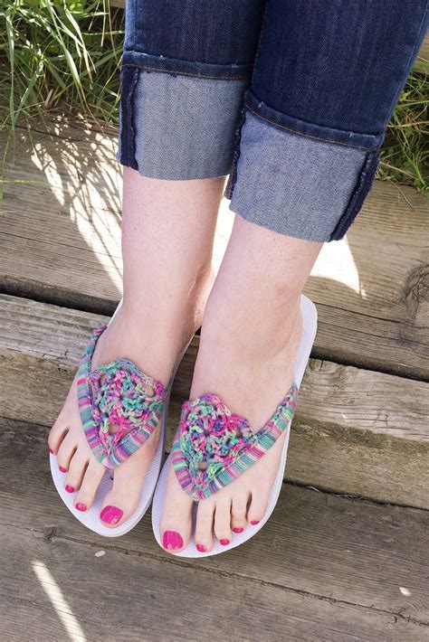 Boho Flip Flops Trim Crochet Pattern | The Knitting Network