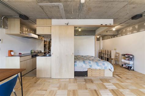 Small Japanese Apartment Splits Up Space With Partitions