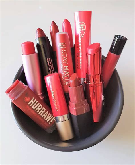 Beautifully Glossy: Red lipstick declutter