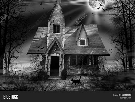 Haunted House Dark Image & Photo (Free Trial) | Bigstock