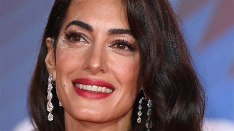 Amal Clooney voor George: Ontdek het opmerkelijke leven van deze powervrouw!