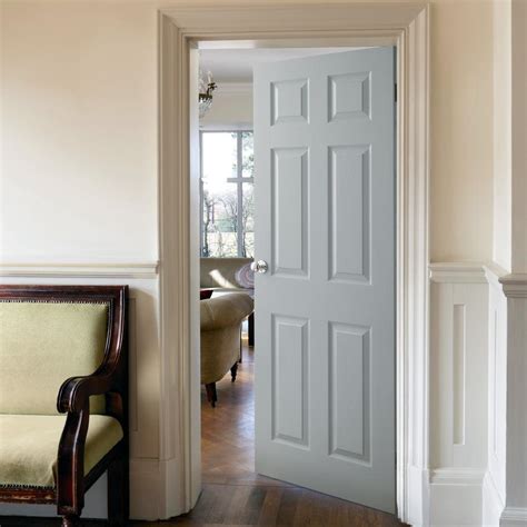 Howdens Colonial White Grained 6 Panel Moulded Door | Howdens